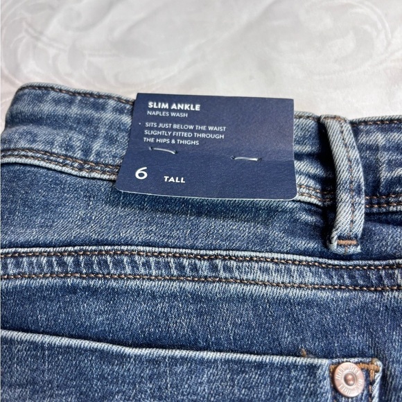 J Jill Embroidered Authentic Fit Slim Ankle Napleswash Jeans NWT Size 6 Tall - Picture 2 of 12